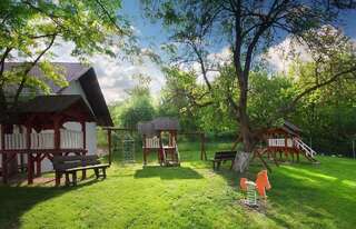 Комплексы для отдыха с коттеджами/бунгало Complex Turistic Creanga Resort & Spa Тыргу-Окна-4